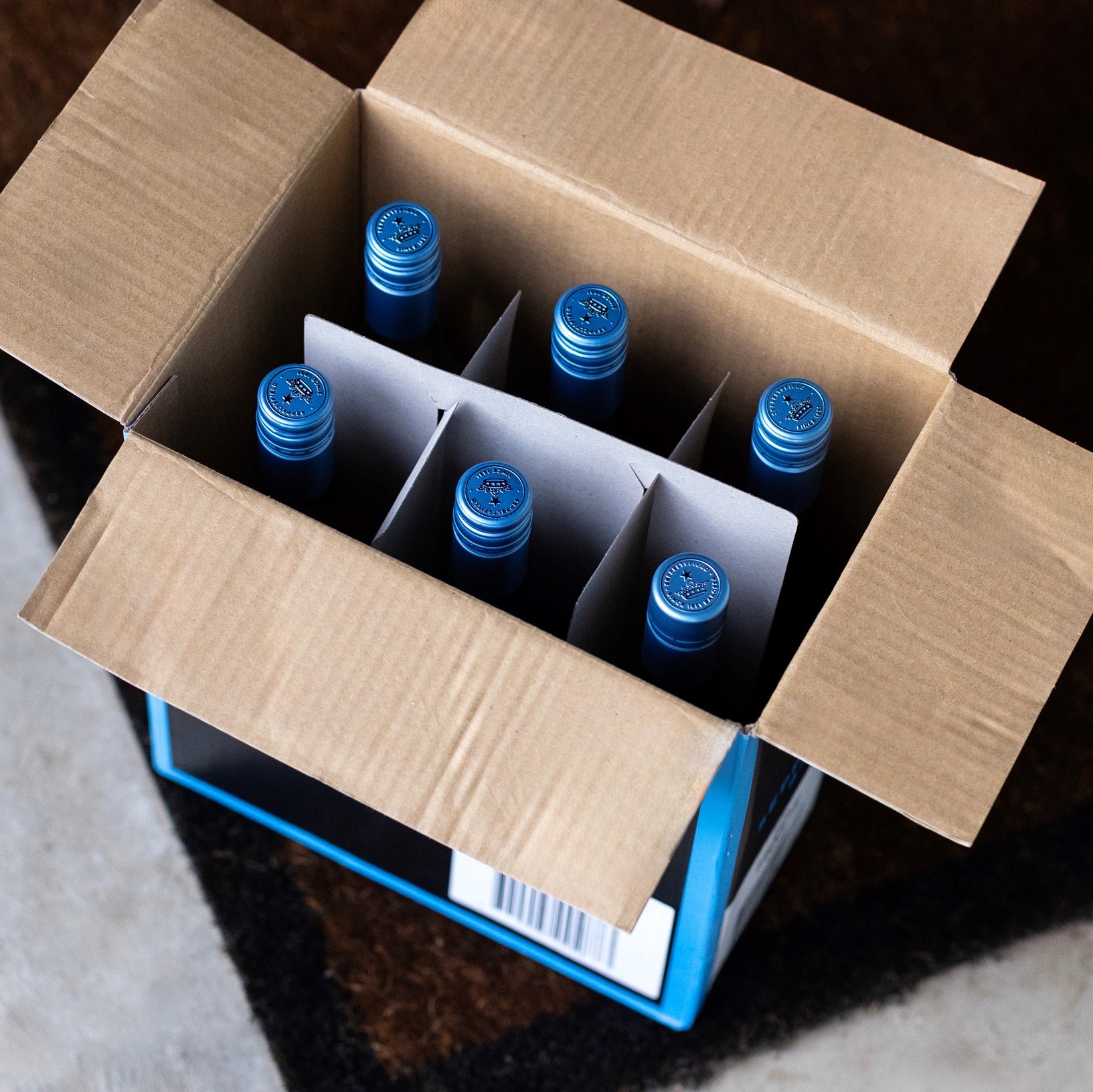 Six Pack Wines in Box (1)